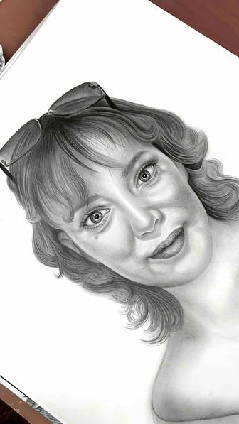Реалистичные портреты карандашом по фото
