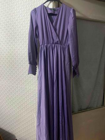 Продаю женское платье