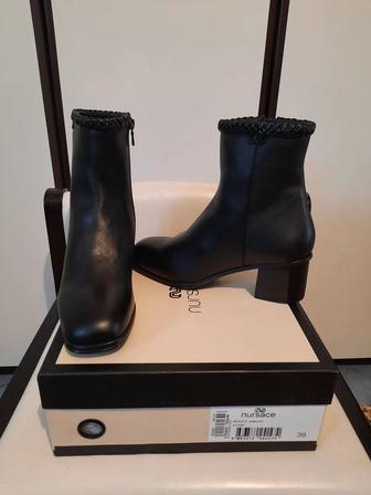 Женские сапоги осенние