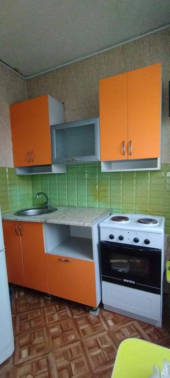 Продам кухонный гарнитур, б/у