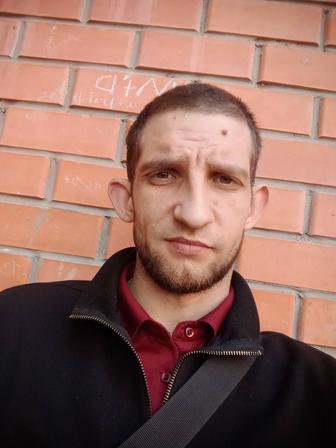 Поклейка обоев ремонты чистовая
