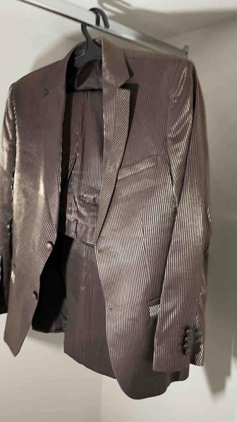 Костюм мужской двойка