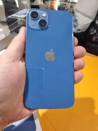 Продаю iPhone 13 128 гб в хорошем состоянии.