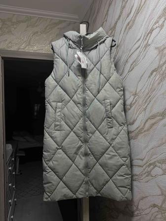 Желетка новая женская