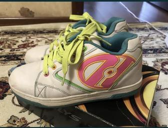 Кроссовки на колесиках Heelys