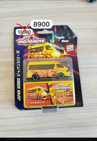 Машинка Majorette Toyota Hiace Japan