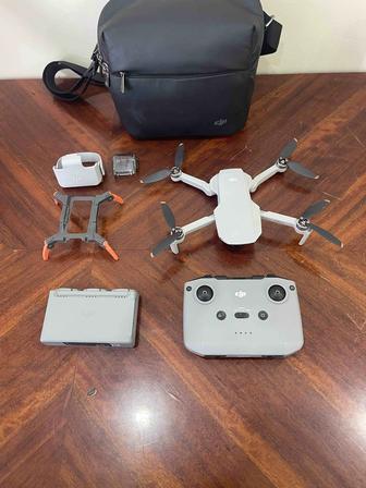 Дрон DJI mini 2