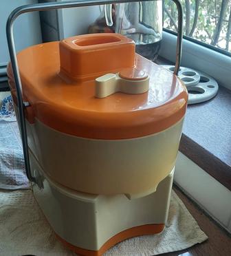 Продам соковыжималку