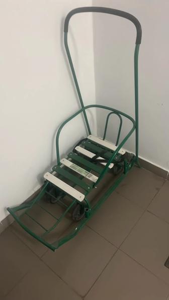 Продам санки