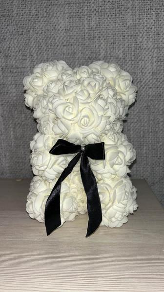 Мишки из 3д роз