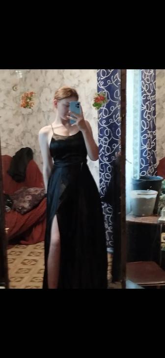 Продам платье