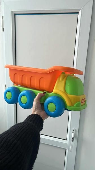 Большой самосвал Полесье