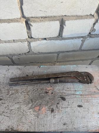 Газовый разводной ключ