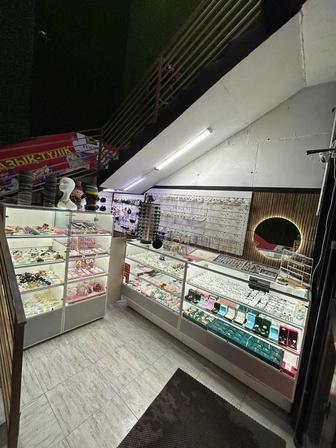 Продам витрины