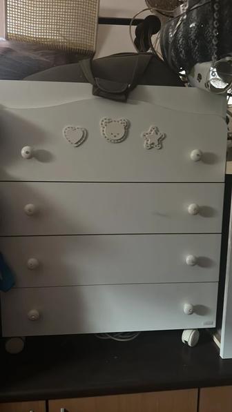 Манеж белый белый очень стильный современный!