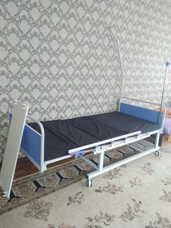 Медицинская кровать