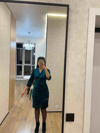 Велюровое платье