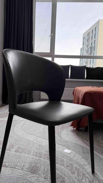 Продам стулья