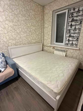 Кровать двуспальная