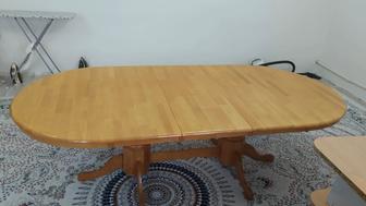 Продам стол натуральное дерево 2,50 на 1, 20.