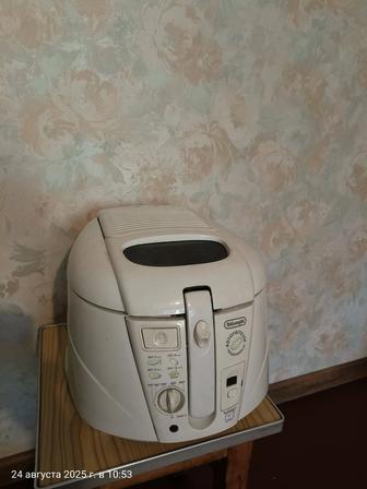 Фритюрница De Longhi F 885