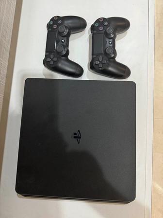 Продаю PLAYSTATION 4 SLIM