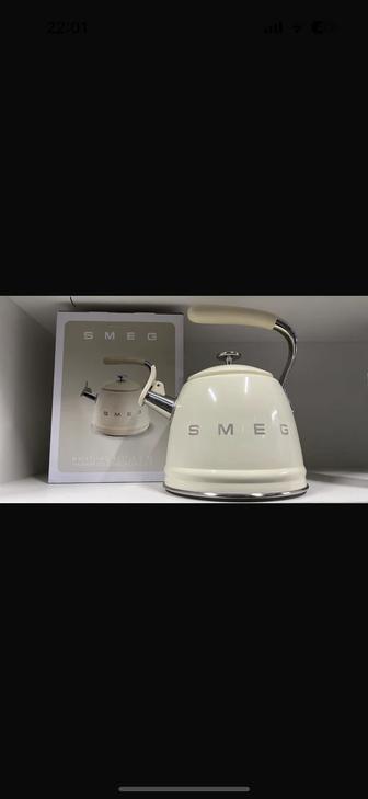 Smeg чайник