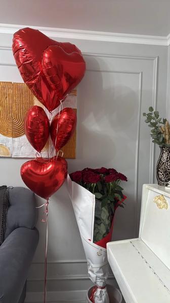 Цветы и шар