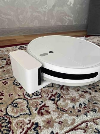 Робот пылесос Mi robot vacuum mop