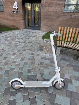 Электросамокат Xiaomi Mi Electric Scooter 3 lite