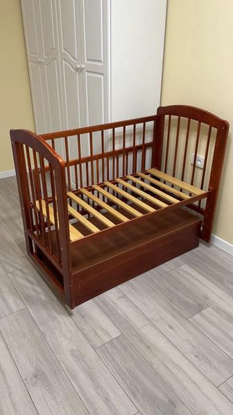 Продам манеж