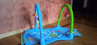 Оригинальный игровой коврик фирмы Fisher Price для самых маленьких