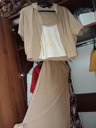 Продам тройку