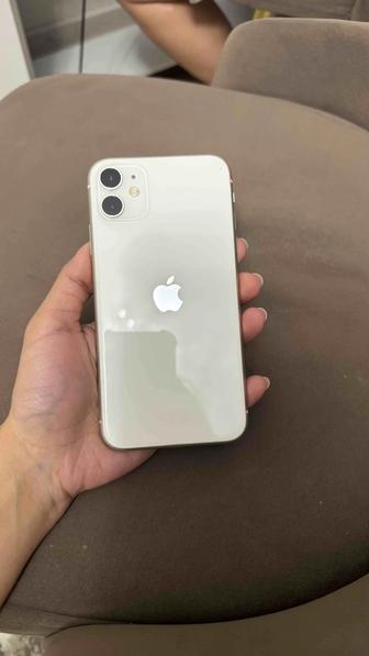 Продам iPhone 11 в хорошем состоянии
