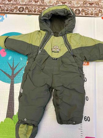 Продам детский комбинезон