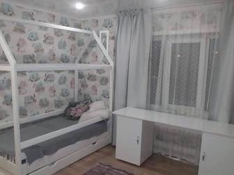 Кровать домик дерево белая