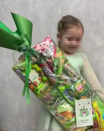 Детский подарок. Тәтті сыйлықтар