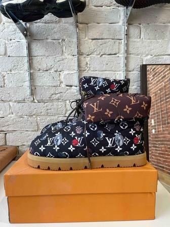 Дутики Louis Vuitton