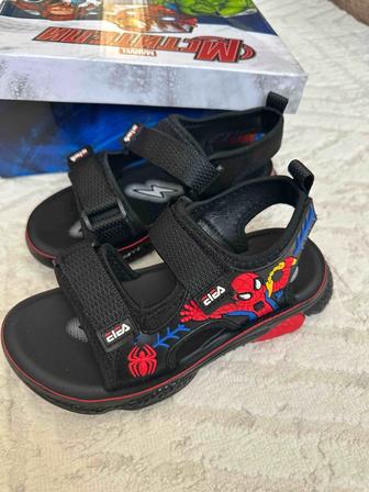 Продам сандали