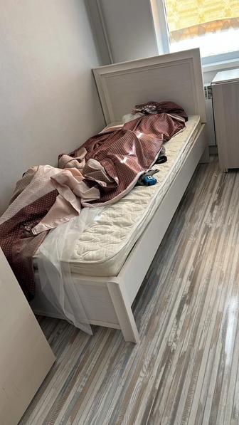 Продам кровать