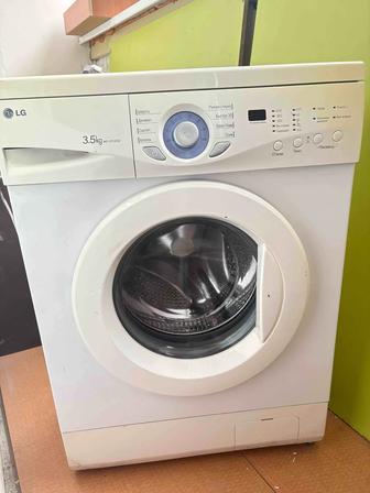Продам стиральную машину LG