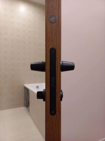 Профессиональная установка межкомнатных дверей