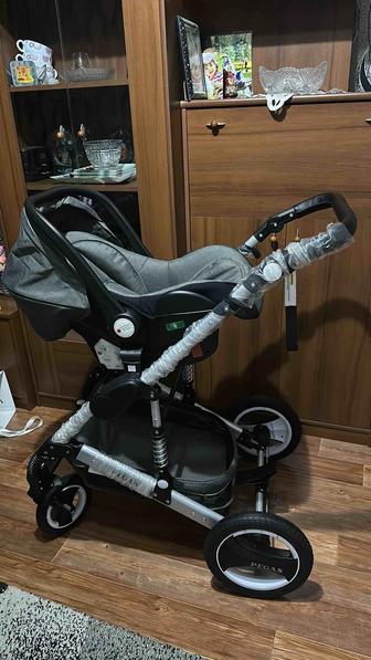 Продам детскую коляску