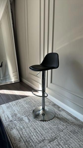 Барный стул