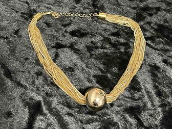 Продам новые и б/у украшения: чокеры ,колье,бусы,цепочки