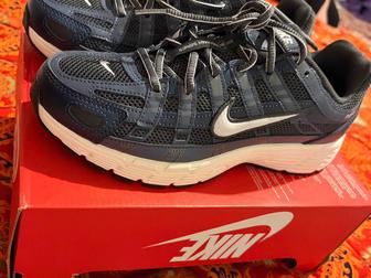 Продам Nike P-600 женские
