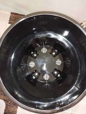 Цветочный горшок