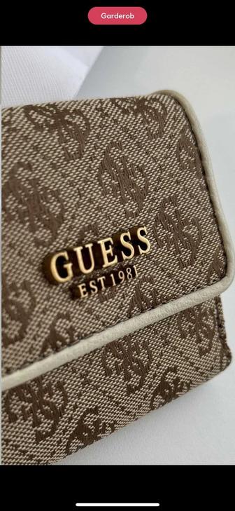Кошелек guess