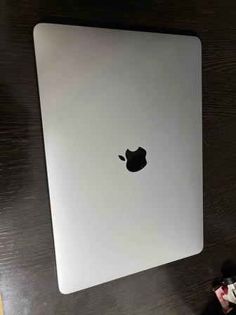 Macbook pro M1 2020 256gb