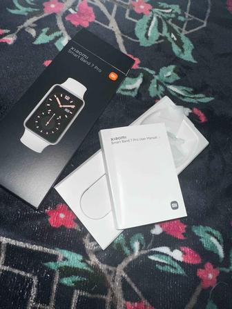 Продаются новые часы Xiaomi Smart Band 7 Pro оригинальный по выгодный цене